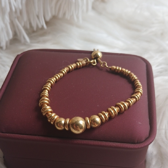 Elegant 925 Gold Bracelet with Graduated Beads - Picture 1 of 6